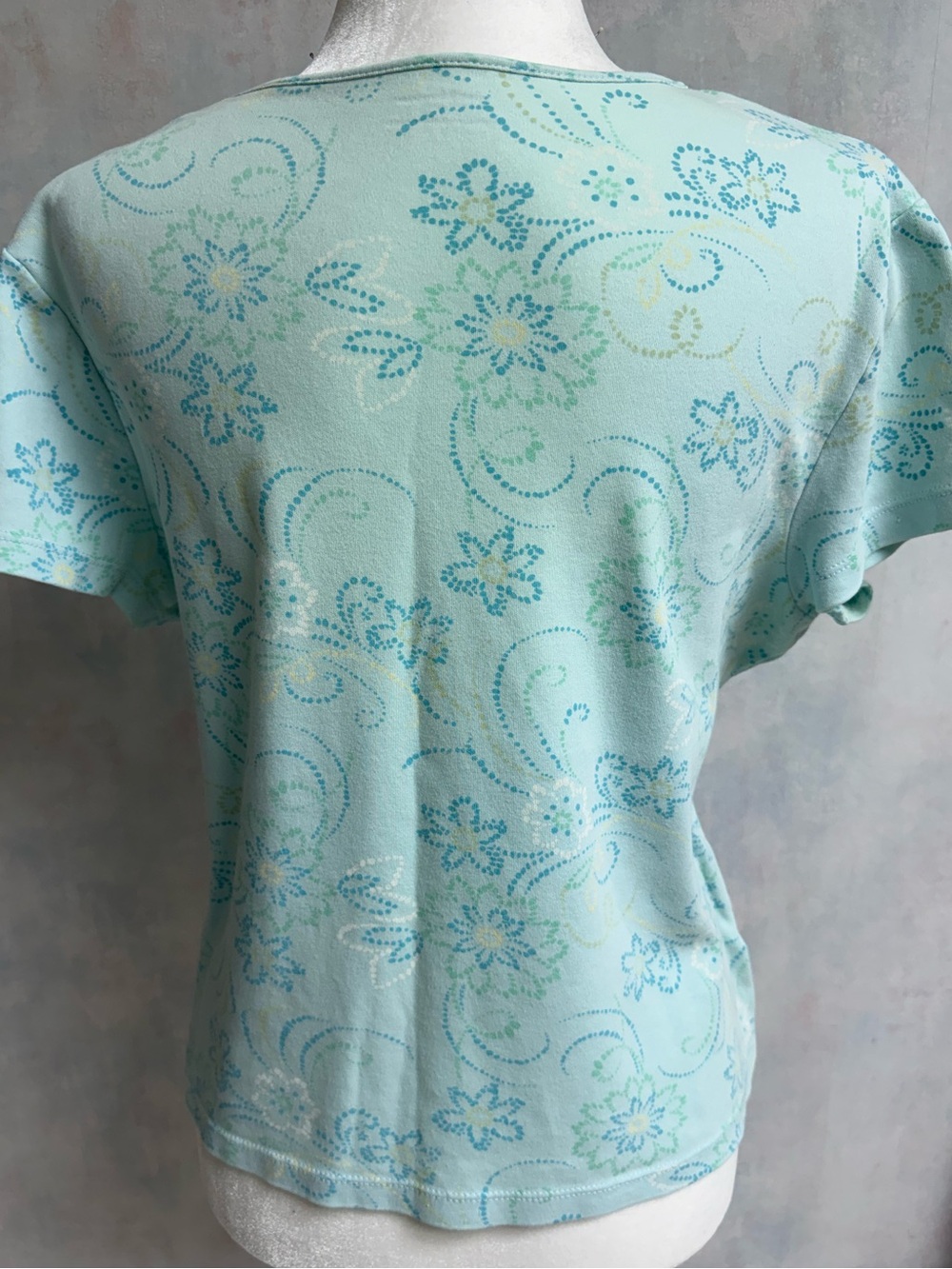 2 Pack - Croft & Barrow -Like New-100% Pima Cotton Short Sleeve Tees, Light Blue - Picture 7 of 13